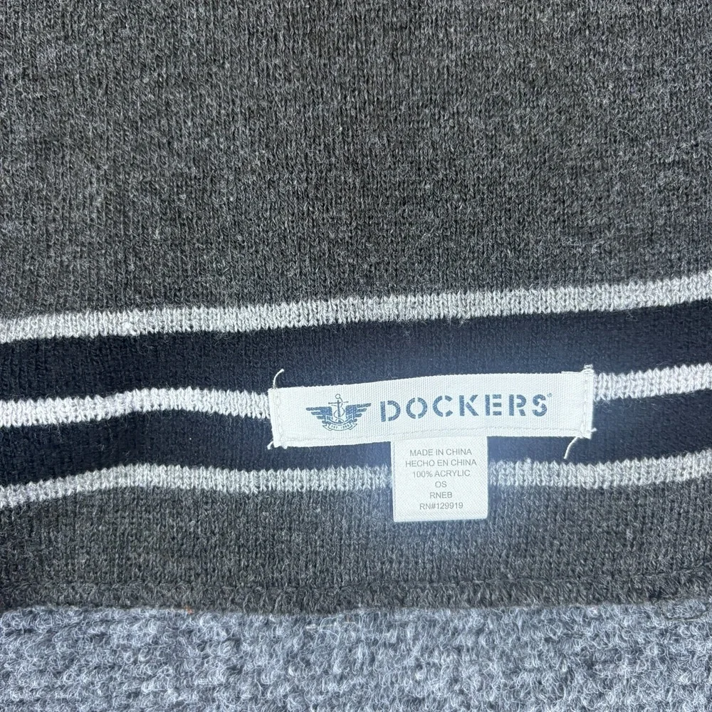 Dockers Knit Scarf Mens One Size Gray Black Striped Logo Acrylic Winter Wear